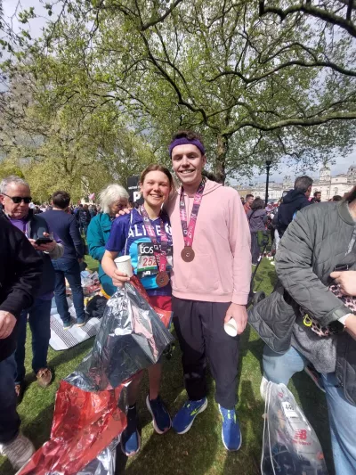 Runners with medals 